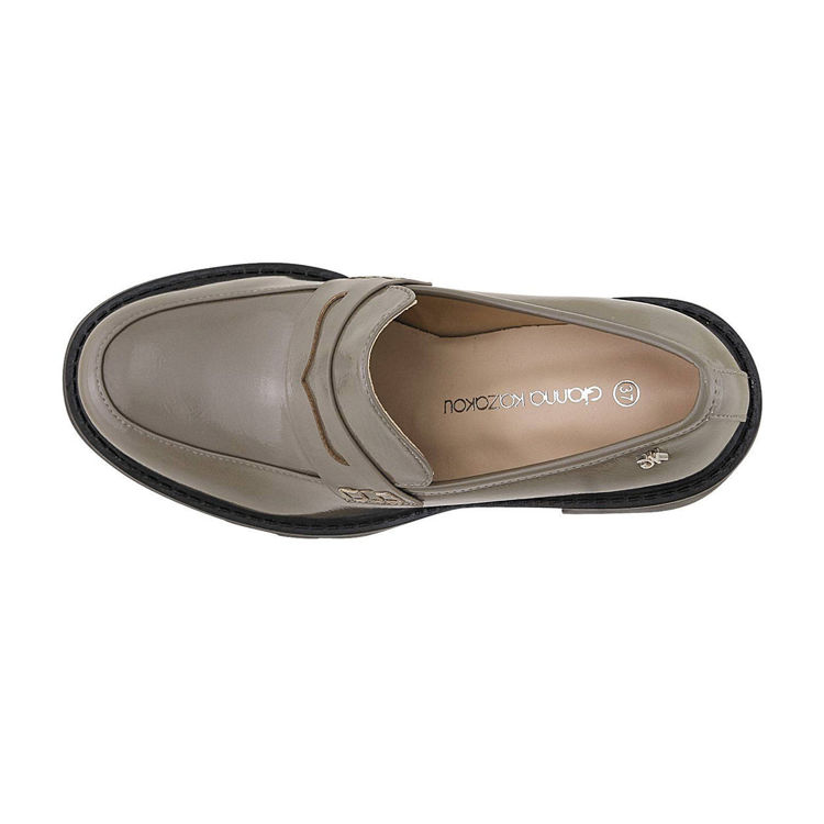 Εικόνα για Γυναικεία Αερόσολα Loafers Λουστρίνι GK